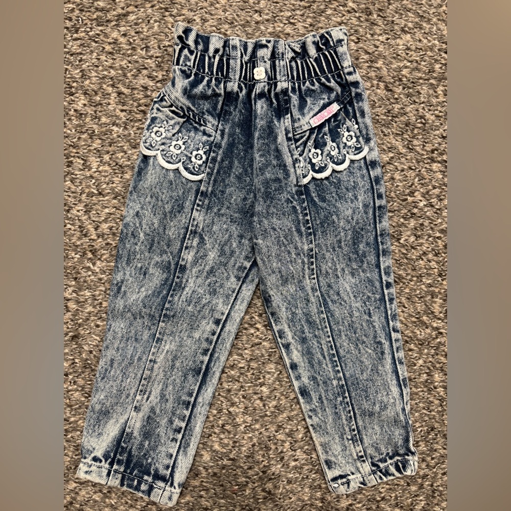 Vintage 1980s Cherokee Brand Acid Wash Jeans with Embroidery Size 2